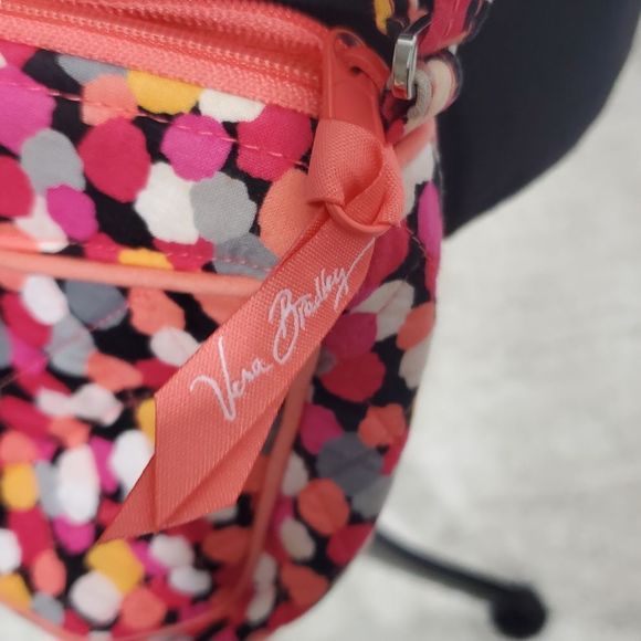 2-piece Set of Vera Bradley Matching Tote & Crossbody Set. P55 - Picture 6 of 16